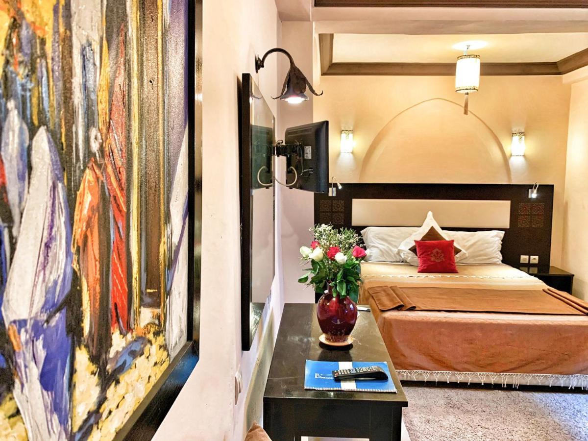 Riad Al Madina 에사우이라 외부 사진