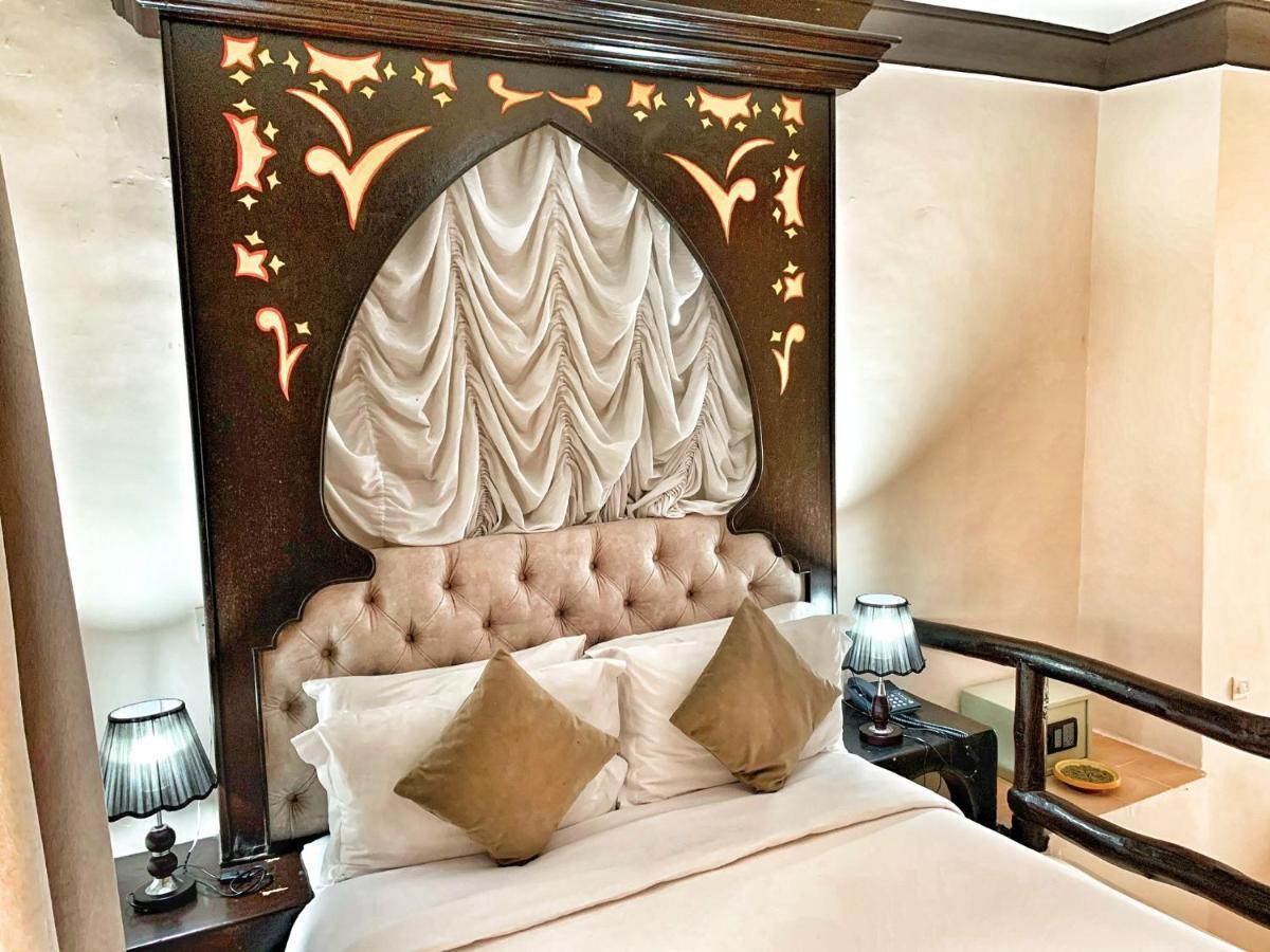 Riad Al Madina 에사우이라 외부 사진