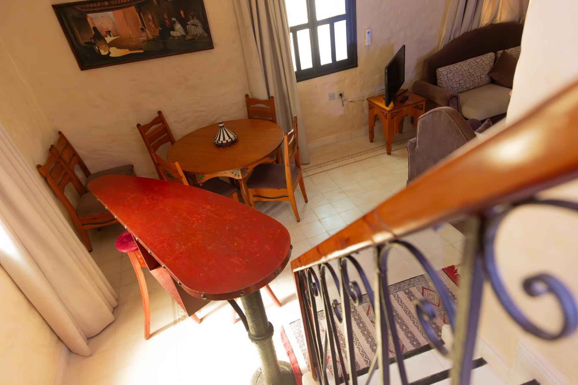 Riad Al Madina 에사우이라 외부 사진
