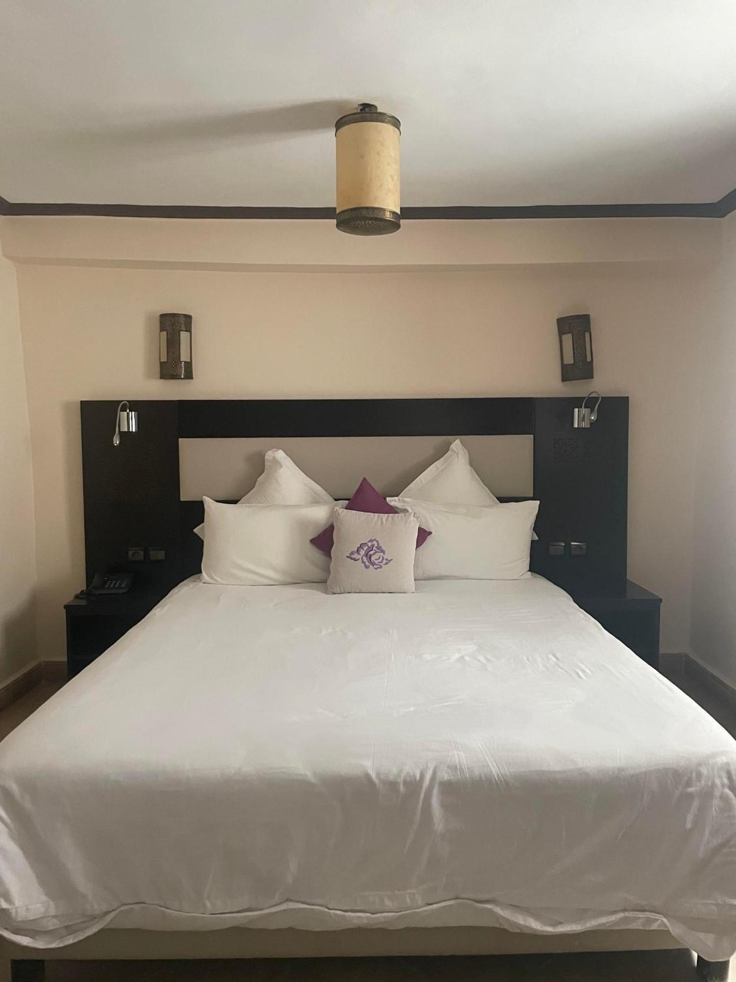 Riad Al Madina 에사우이라 외부 사진